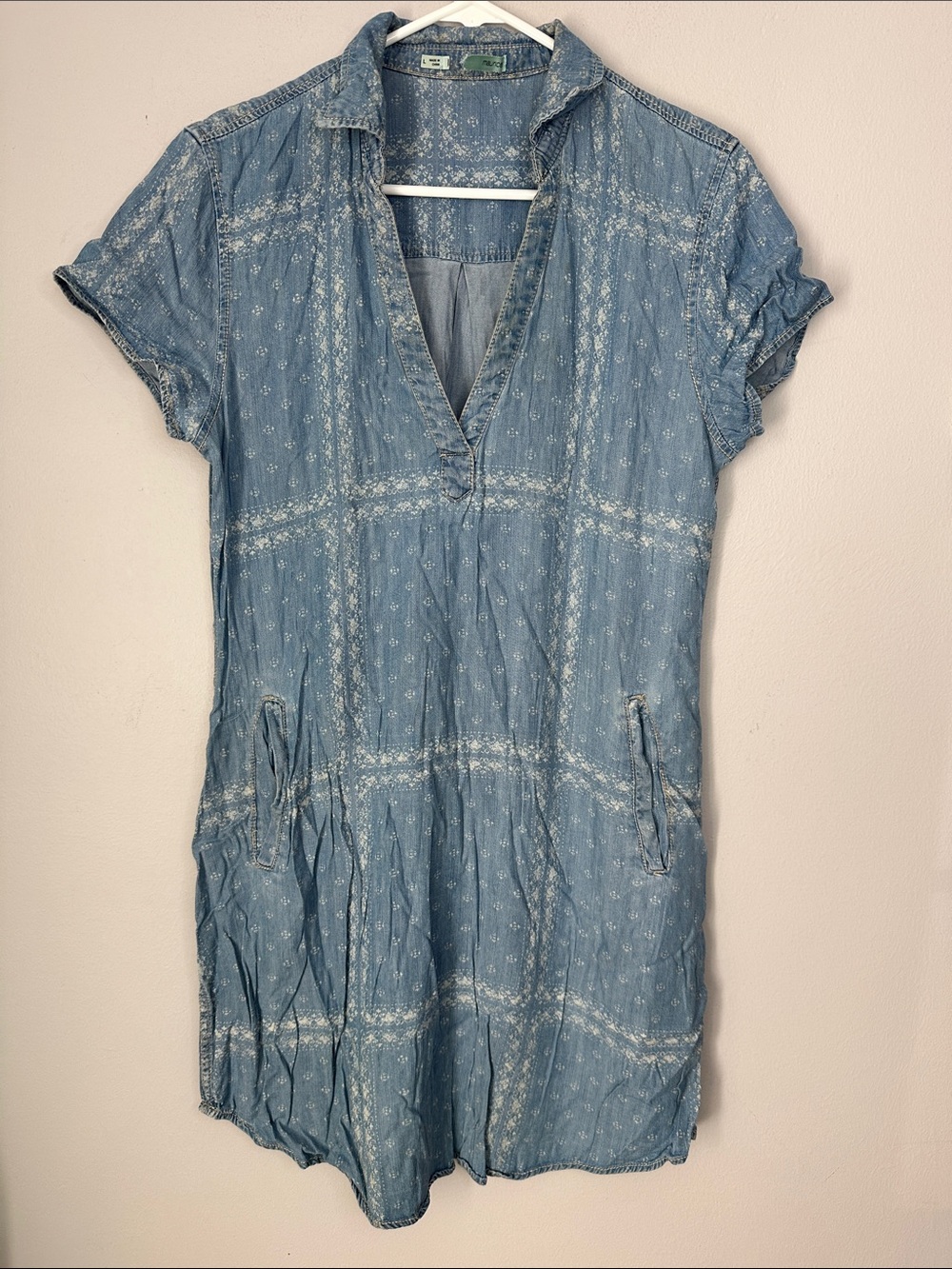 Light Blue Short Sleeve V-Neck Denim Dress size L